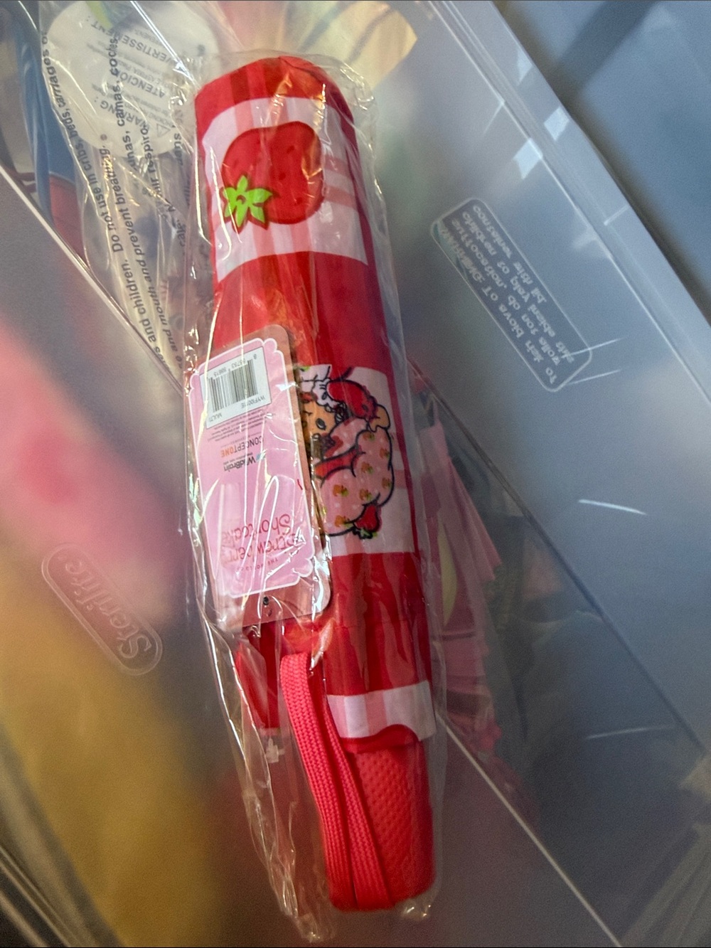Strawberry Shortcake Red Party Popper - Home Party Supplies